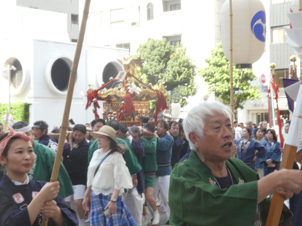 松戸神社　御祭禮　神輿渡御　キテミテマツド広場