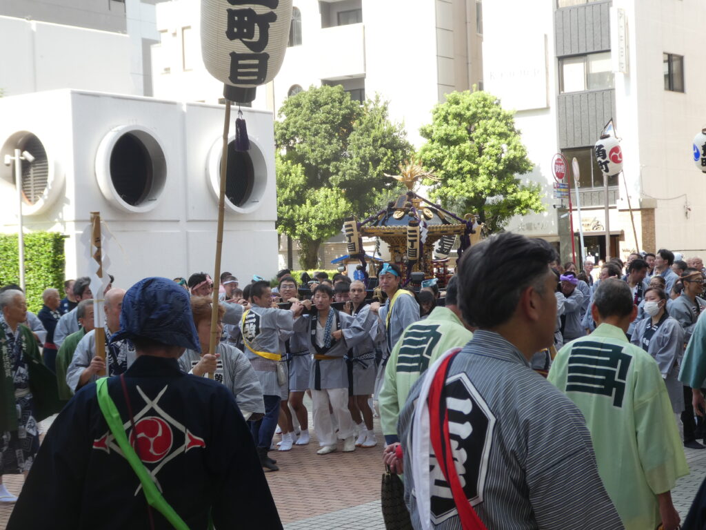 松戸神社　御祭禮　神輿渡御　キテミテマツド広場