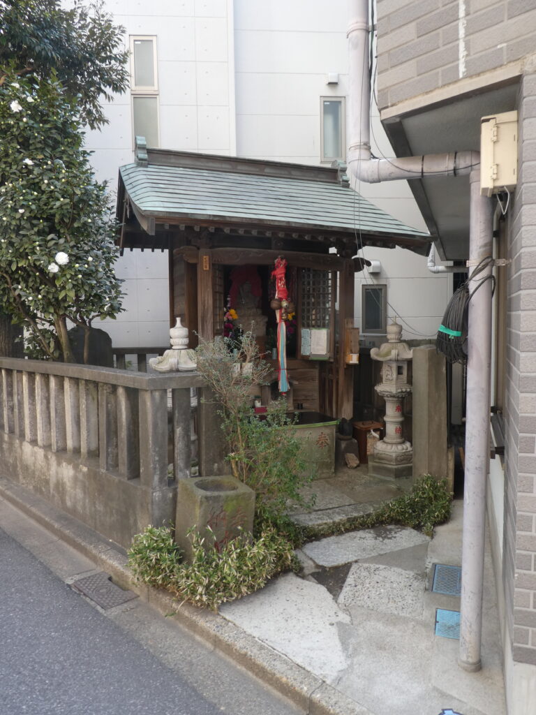 みちびき不動尊（松戸市本町）
