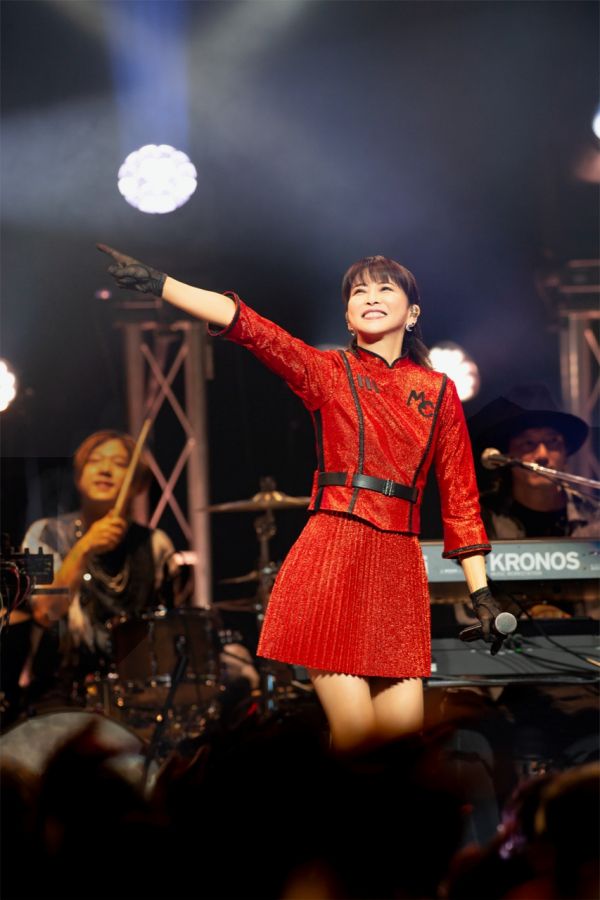 2025 森高千里コンサートツアー " あなたも私もファイト!! "