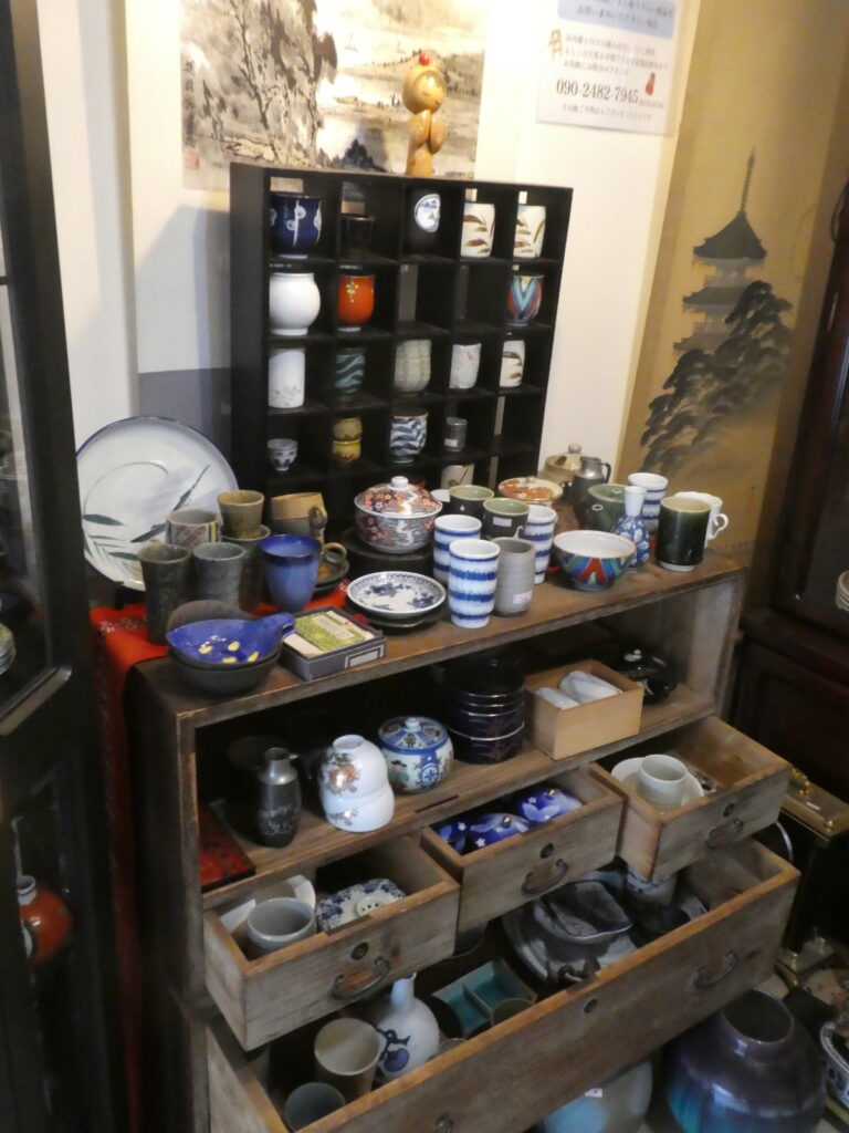 MUZIN VINTAGE SHOP 時を越える小箱