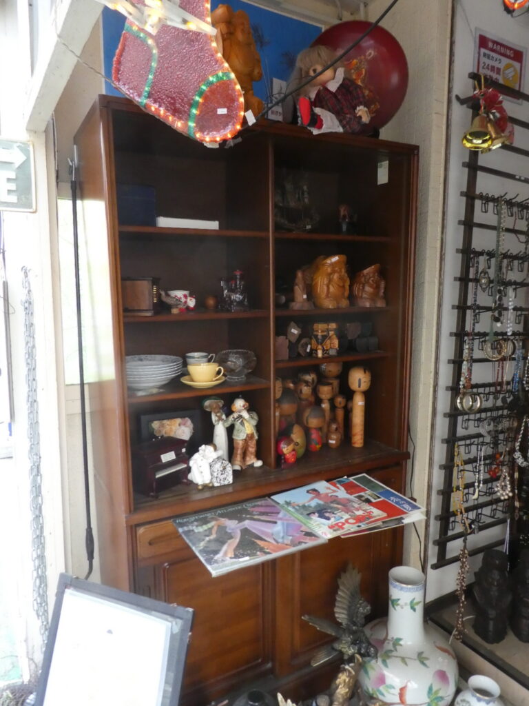 MUZIN VINTAGE SHOP 時を越える小箱