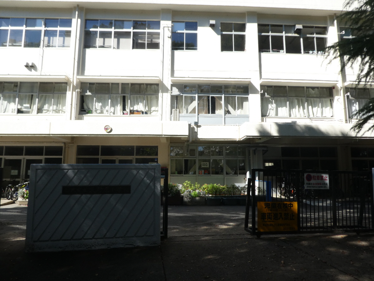 松戸市立牧野原小学校（松戸市牧の原）