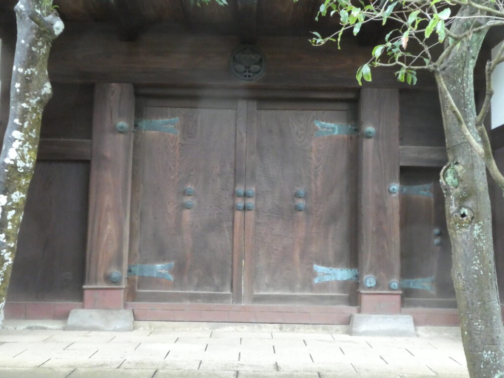 安蒜家長屋門（松戸市千駄堀）