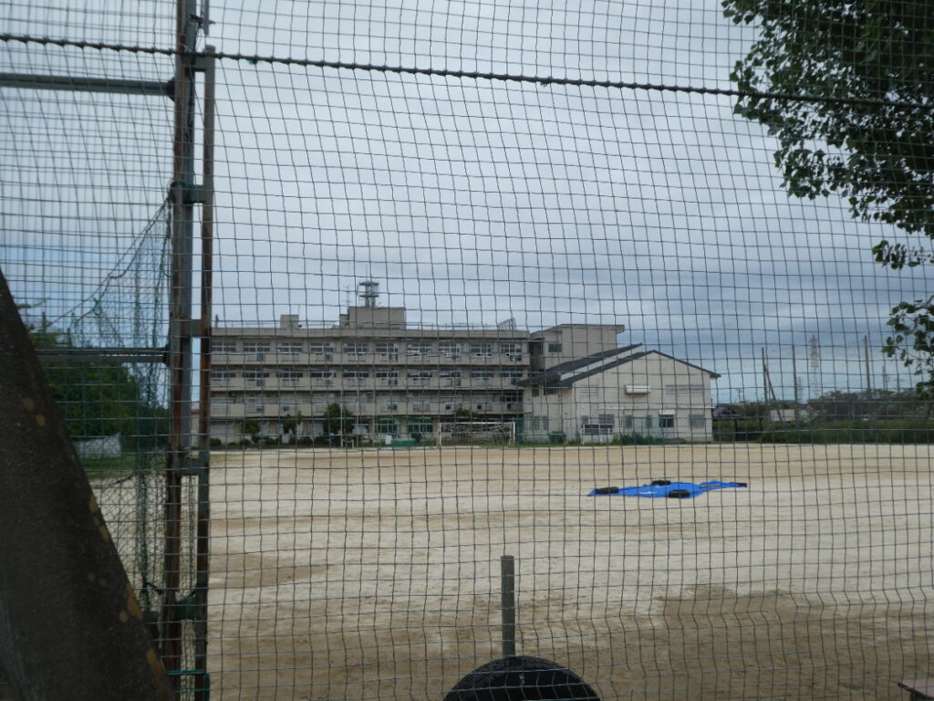 松戸市立旭町中学校（松戸市旭町）