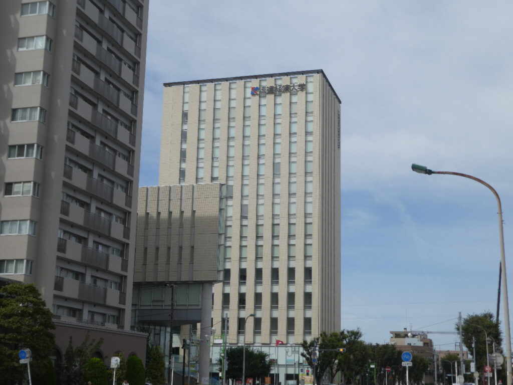 流通経済大学　新松戸キャンパス（松戸市新松戸）