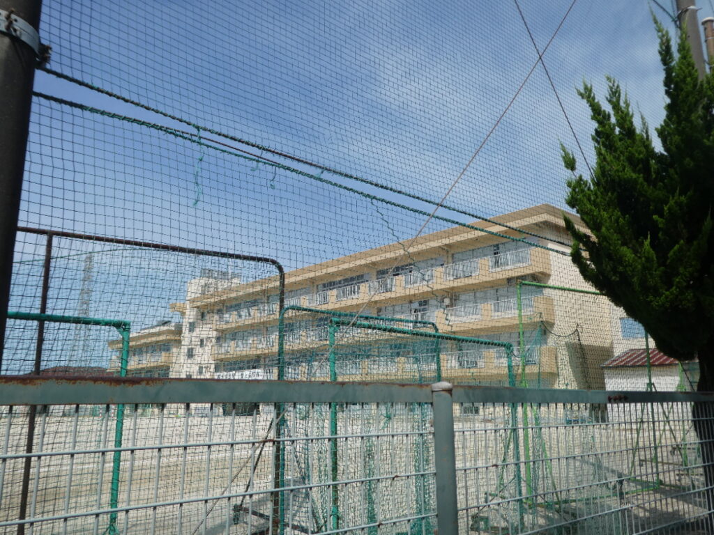 松戸市立新松戸南中学校（松戸市新松戸南）