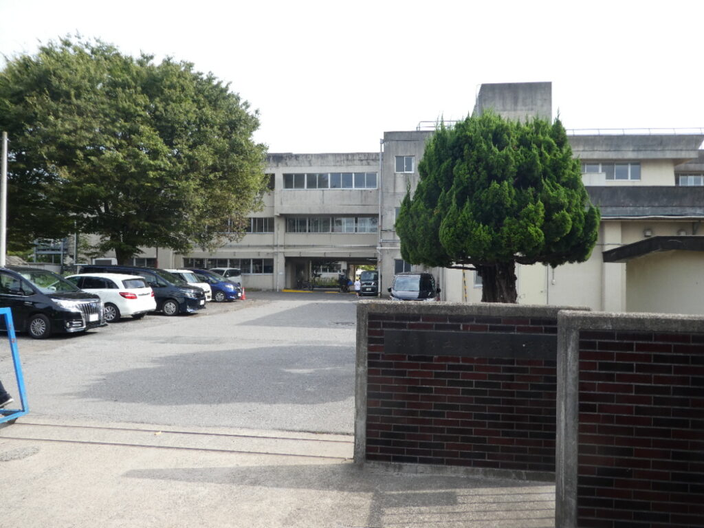 松戸市立貝の花小学校（松戸市小金原）