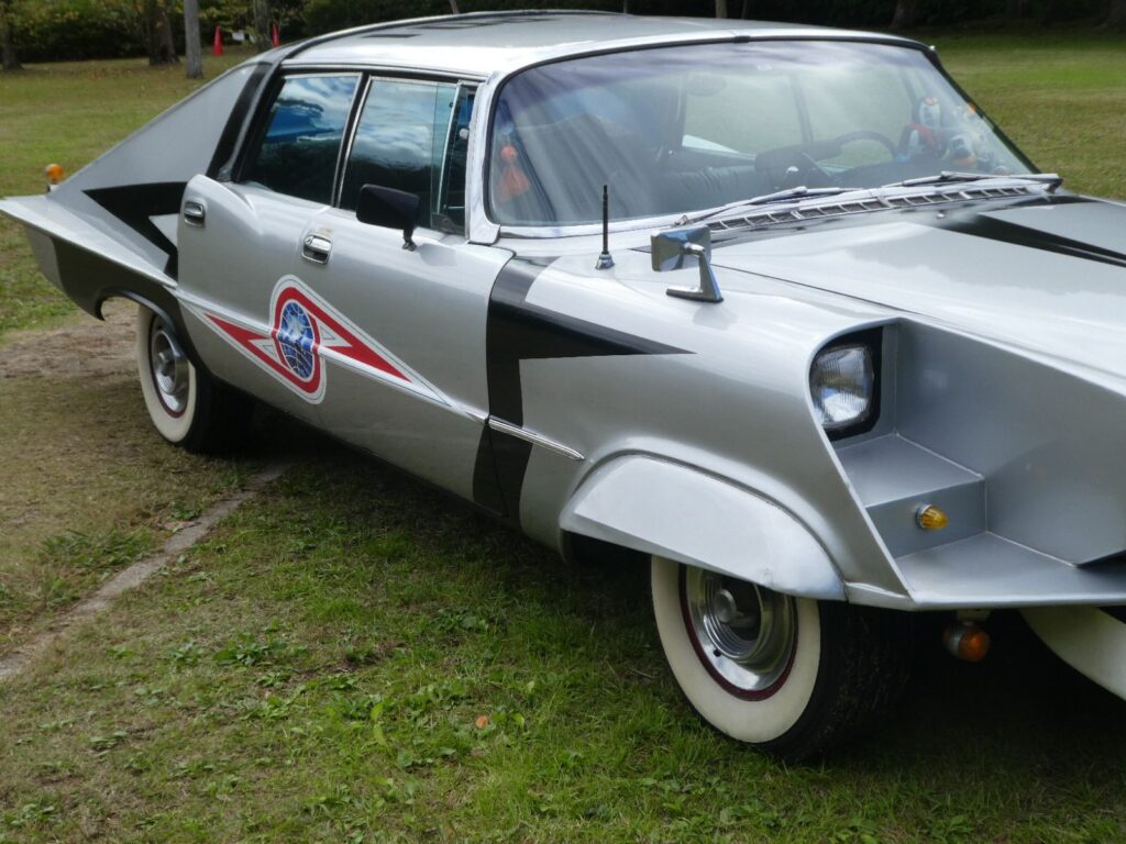 「松戸アートピクニック2025～あそびの遠近法～」昭和レトロ♪アルミ弁当箱コレクション～憧れの特撮車両編～