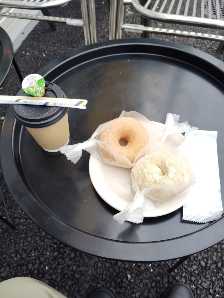 みのり台のdoughmakerドゥーメーカーで朝ドーナツしてきた