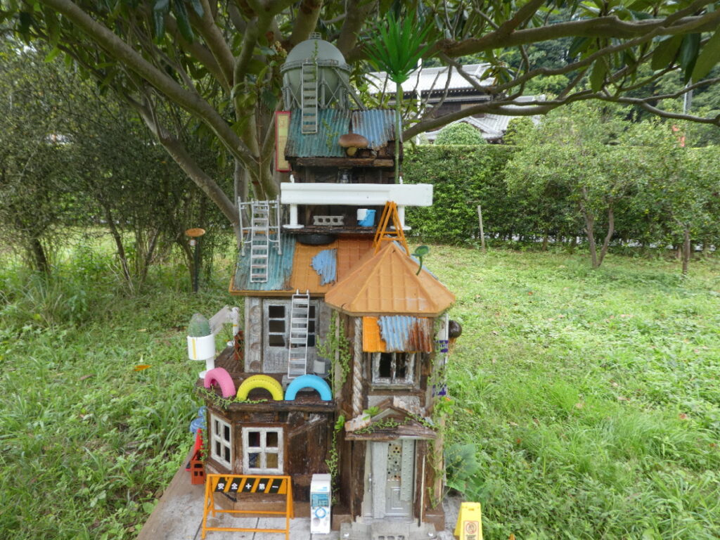 「松戸アートピクニック2025～あそびの遠近法～」こびとの家プロジェクト