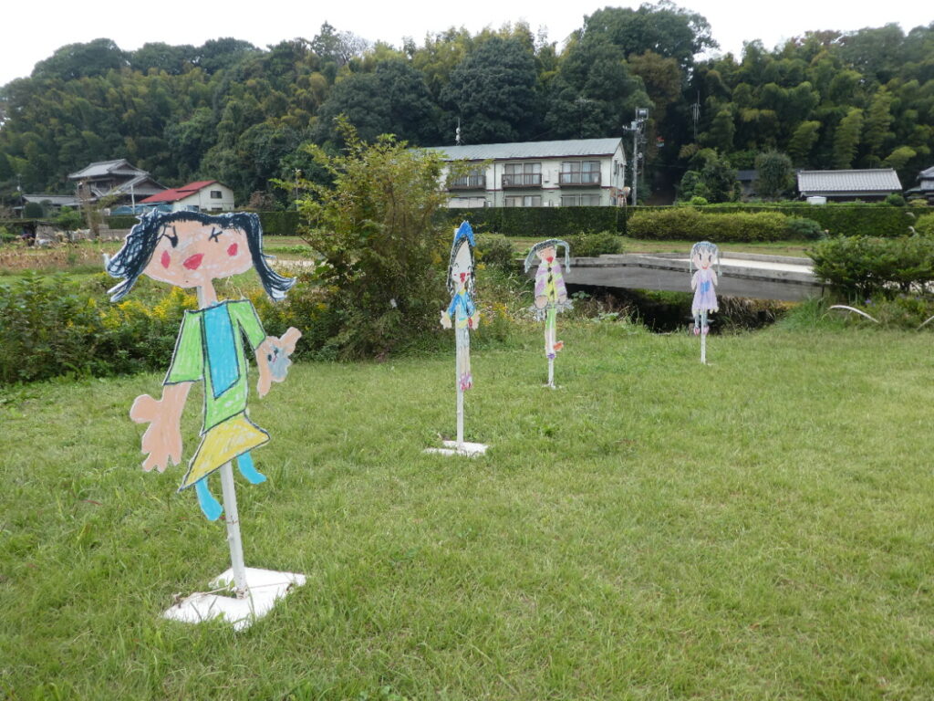 「松戸アートピクニック2025～あそびの遠近法～」スターチャイルド～子どもの自画像～