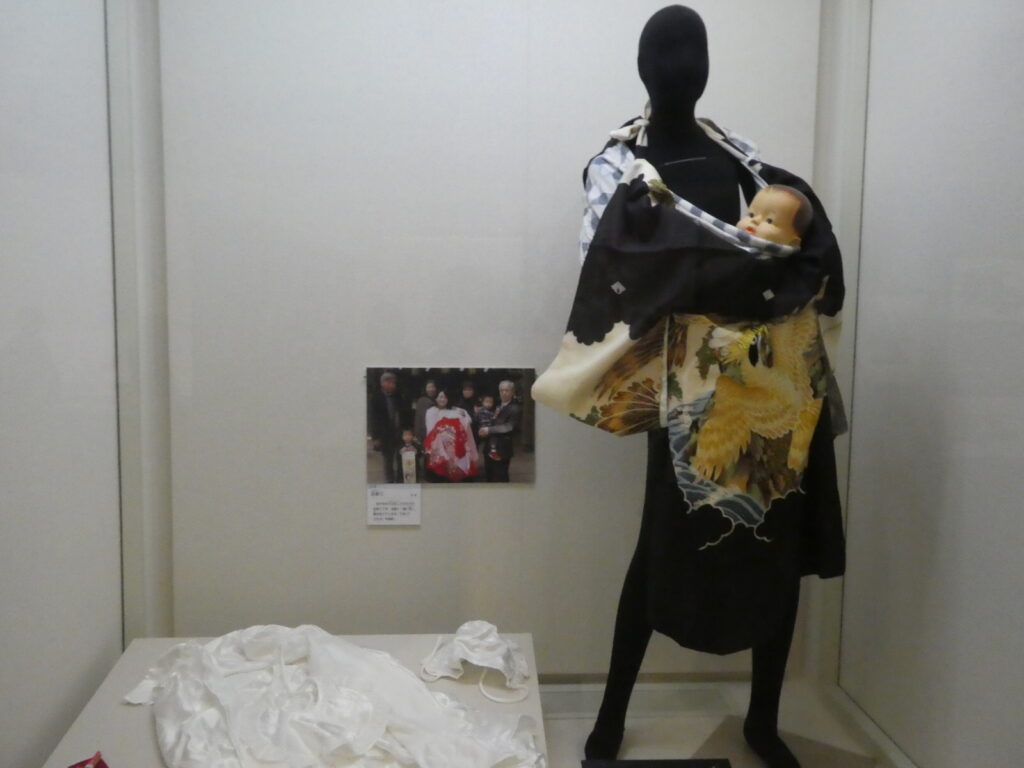 「誕生・結婚・死の儀礼　人生の始まり方と終い方」現代の儀礼