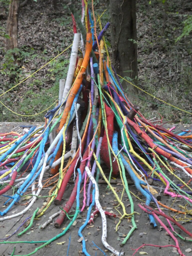 「松戸アートピクニック2025～あそびの遠近法～」すみかとあしあと