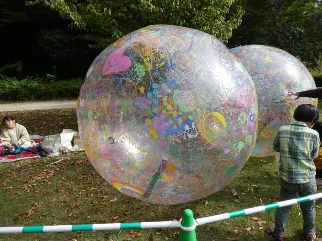 「松戸アートピクニック2025～あそびの遠近法～」動く対話プロジェクト