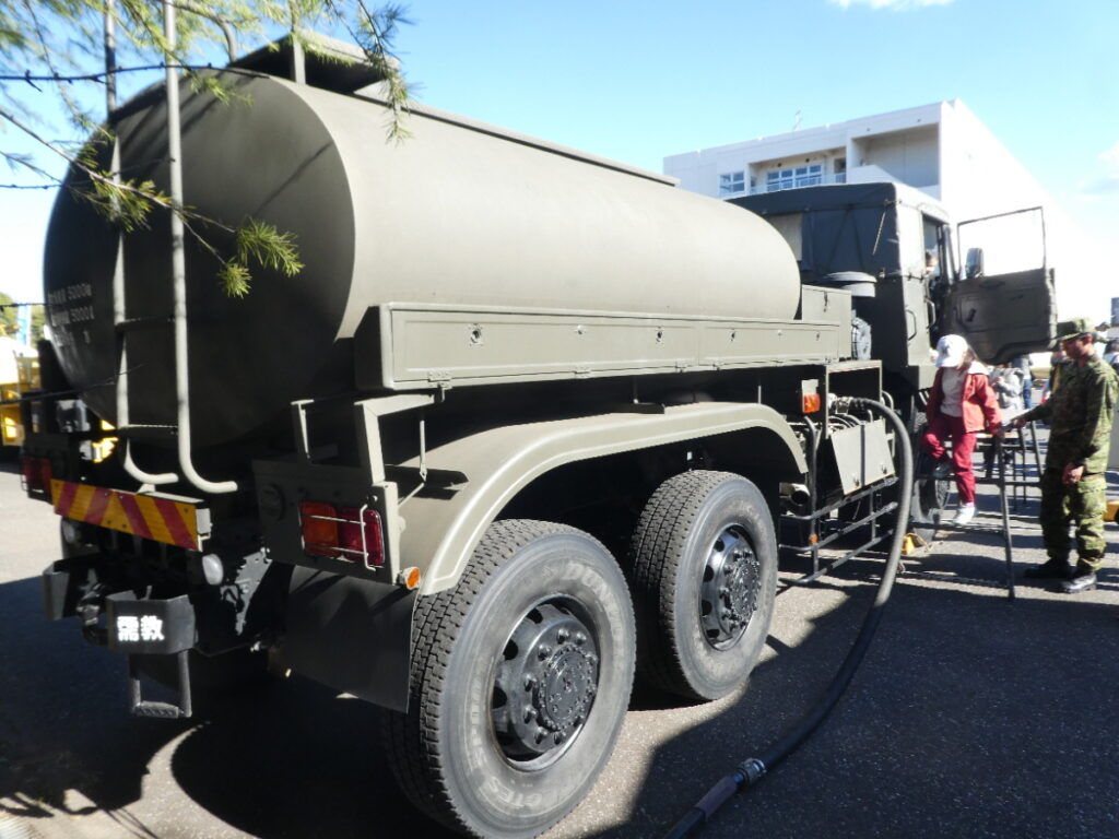 ３ １／２ｔ水タンク車