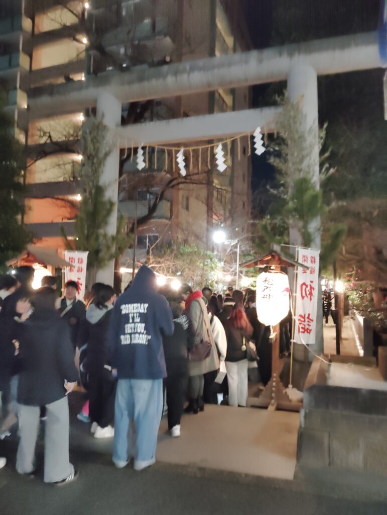 新年10分前の松戸神社