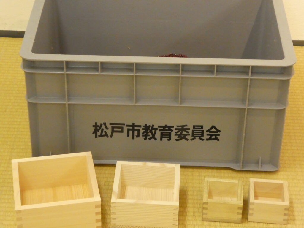 博学連携展示「松戸探検 100年前からのくらしのうつりかわり」