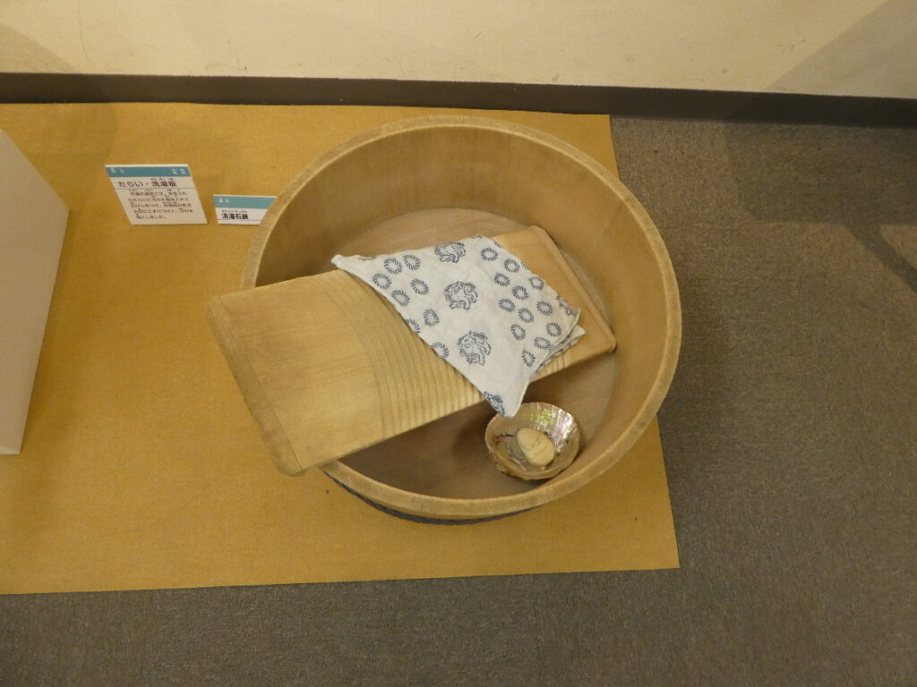 博学連携展示「松戸探検 100年前からのくらしのうつりかわり」