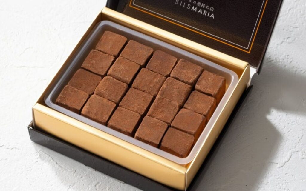 公園通りの石畳 シルスミルク